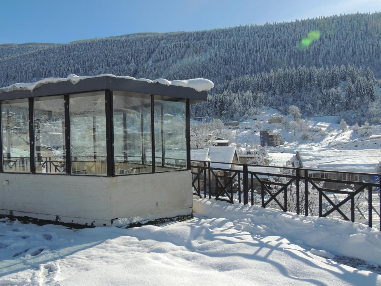 Hotel Gallery Mestia Exterior photo